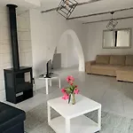 Zen Apartment *