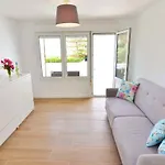 Zen Apartment *